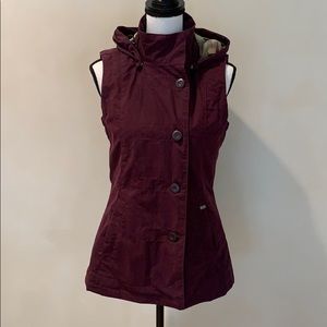 Horny Toad quilted vest.